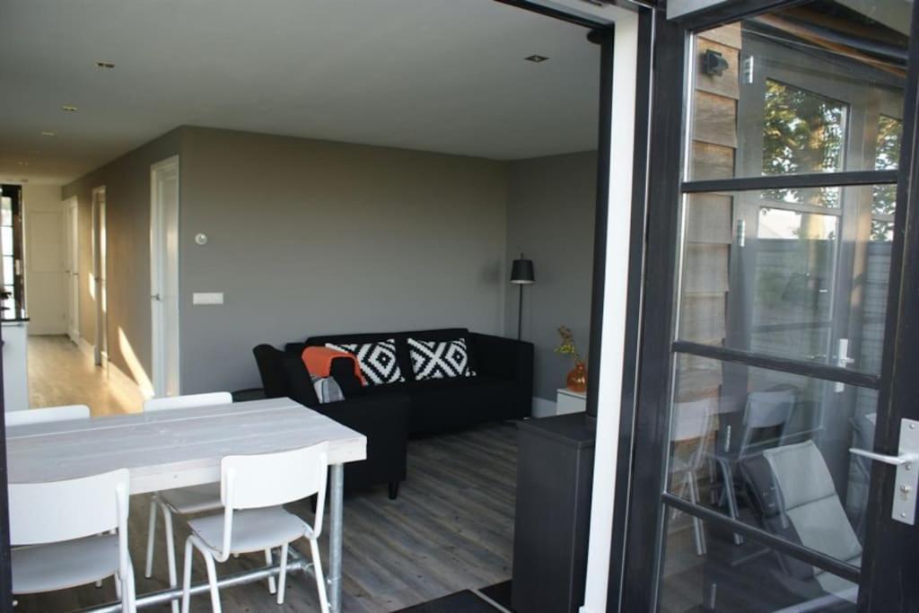 Wellness Lodge Ruigenhoek 13A - Sauna, Jacuzzi ! De Zilk Екстериор снимка