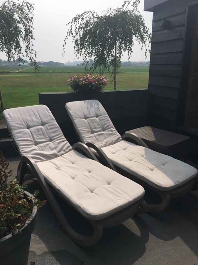 Wellness Lodge Ruigenhoek 13A - Sauna, Jacuzzi ! De Zilk Екстериор снимка
